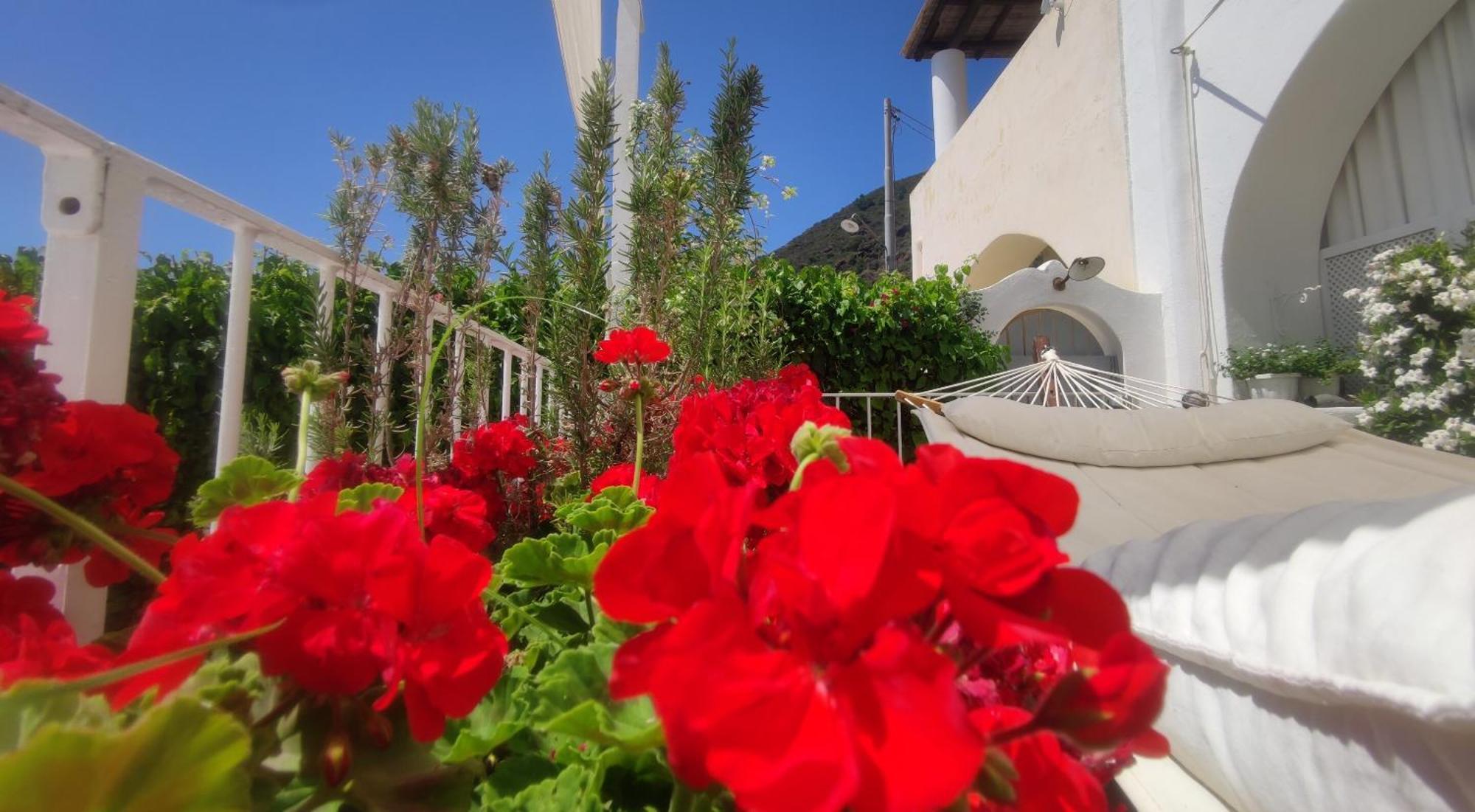 Halgoduria Hotel Santa Marina Salina Buitenkant foto