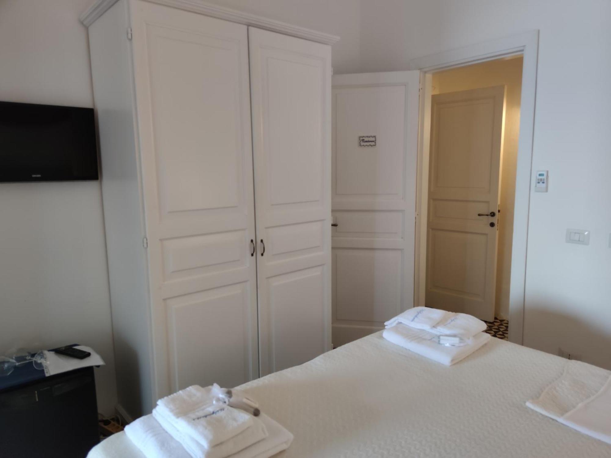 Halgoduria Hotel Santa Marina Salina Kamer foto